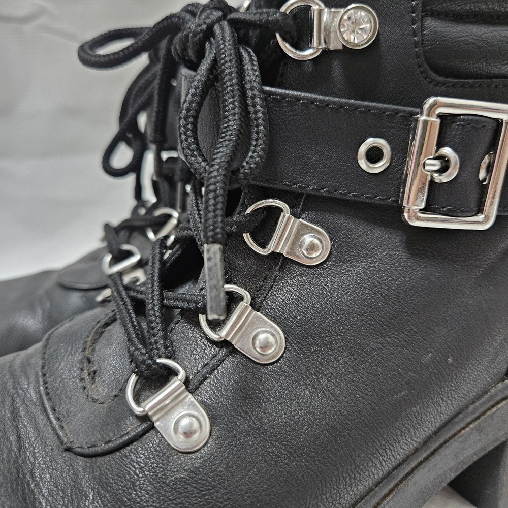 Cupcake Couture Boots Girls 4 Black Jett Platform Lug Sole Combat Buckle Ankle - Picture 10 of 12